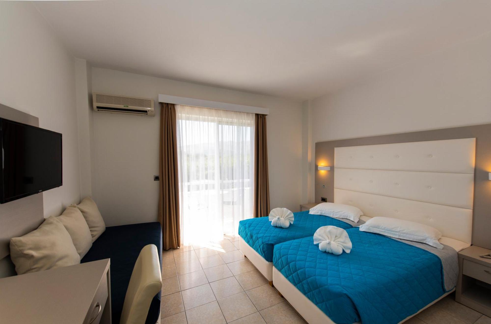 Costa Angela Seaside Resort 외부 사진