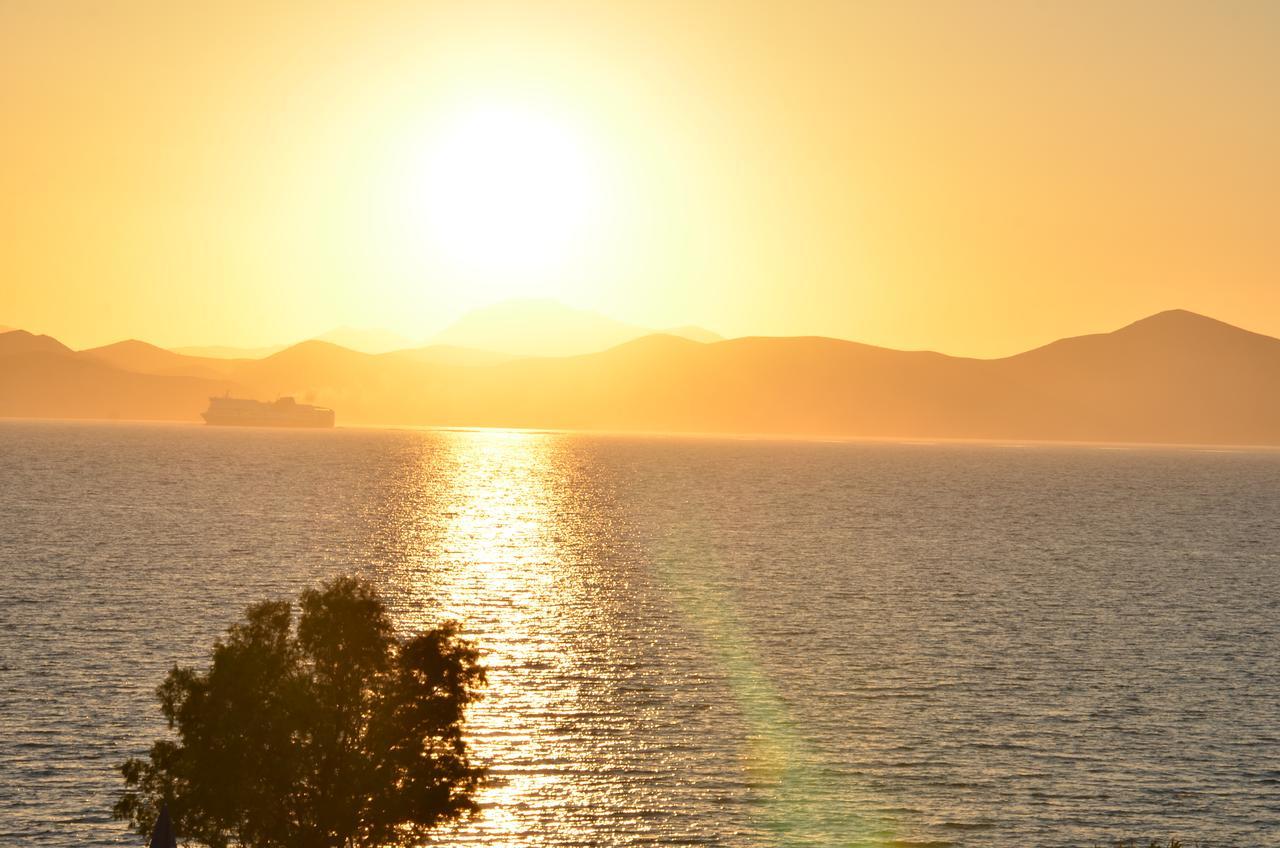 Costa Angela Seaside Resort 외부 사진