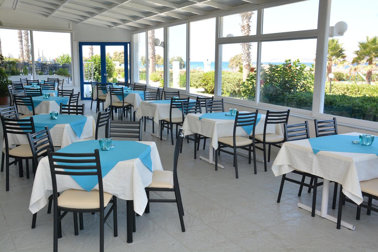 Costa Angela Seaside Resort 외부 사진