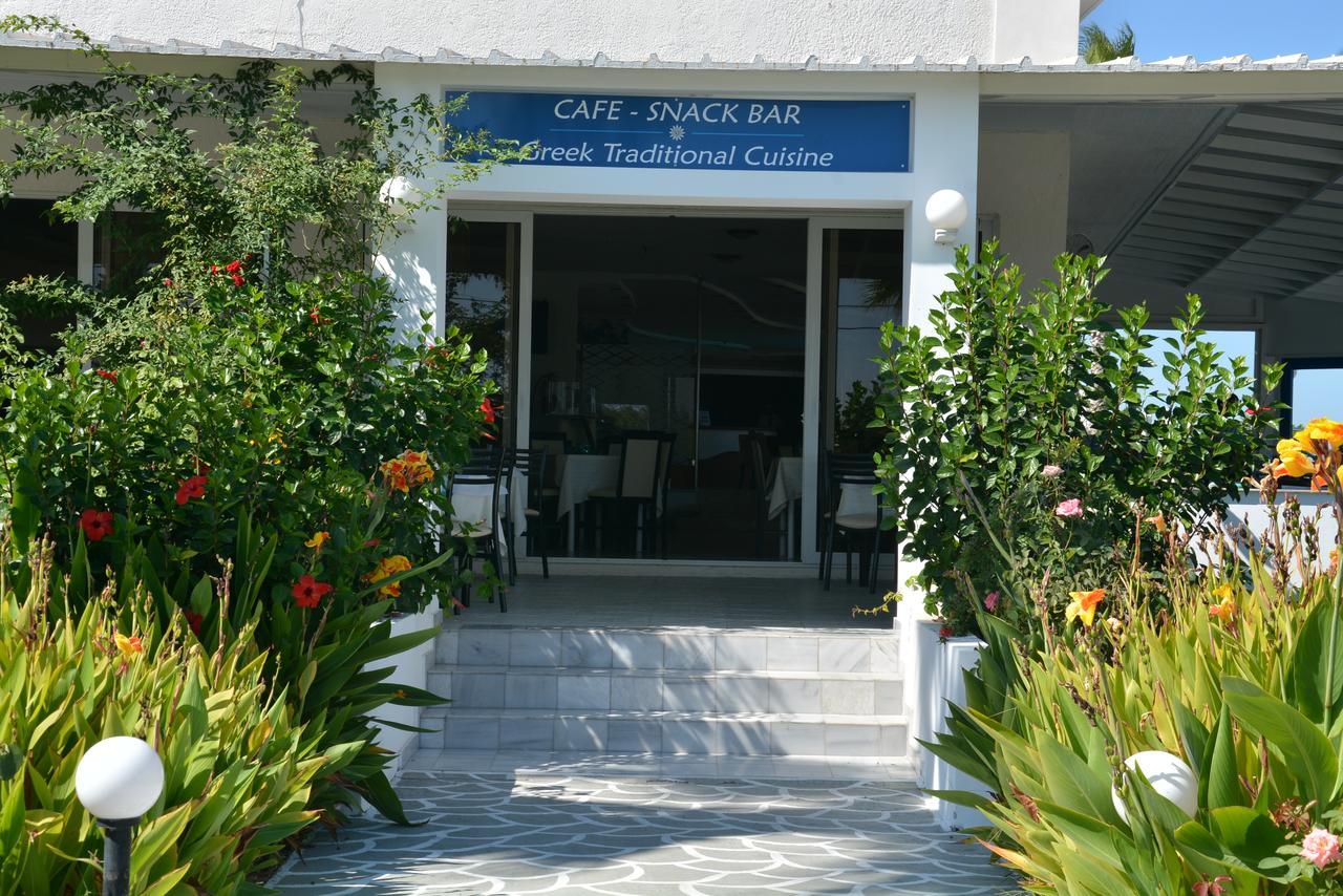 Costa Angela Seaside Resort 외부 사진