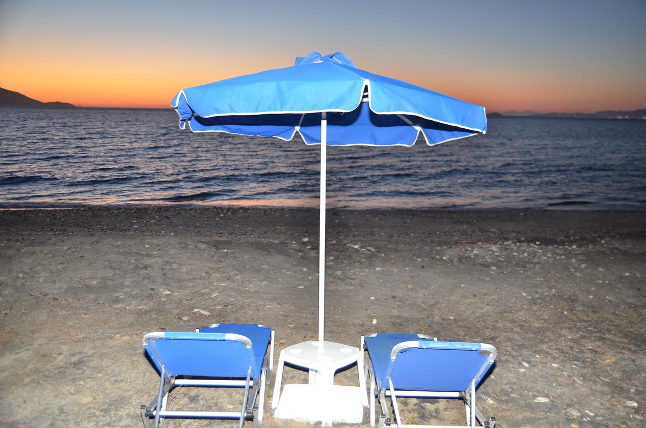 Costa Angela Seaside Resort 외부 사진